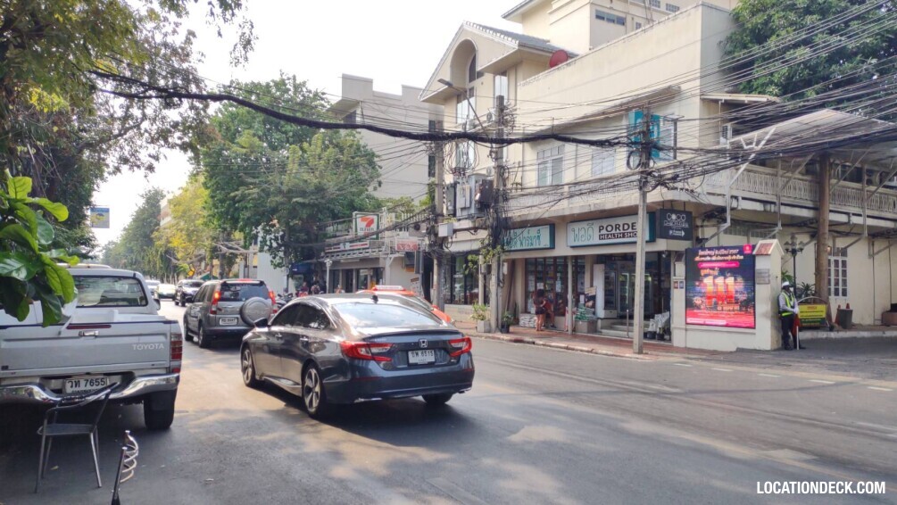 Pordee Pharmacy - Bangkok, Thailand Filming Location