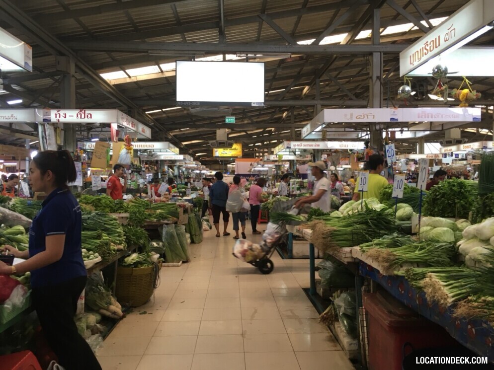 Yingcharoen Market - Bangkok, Thailand Filming Location