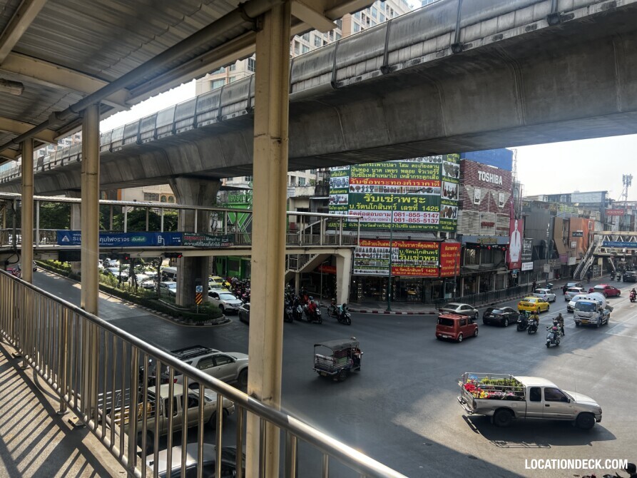 Saphan Khwai Intersection Bridge - Bangkok, Thailand Filming Location