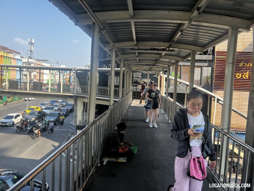 Saphan Khwai Intersection Bridge - Bangkok, Thailand Filming Location
