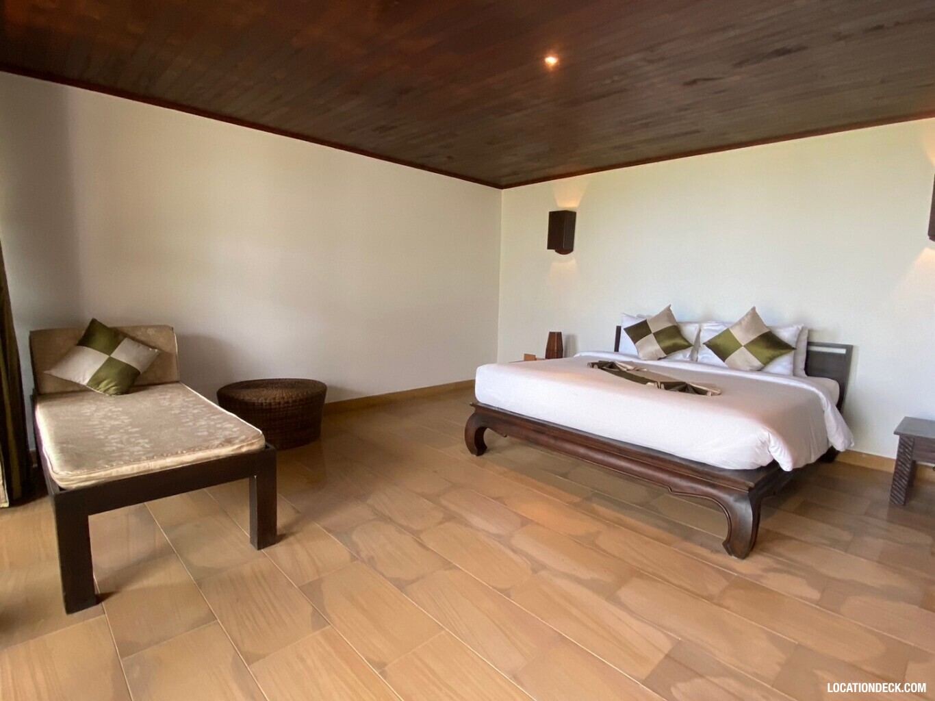 Baan Kinnaree - Surat Thani, Thailand Filming Location