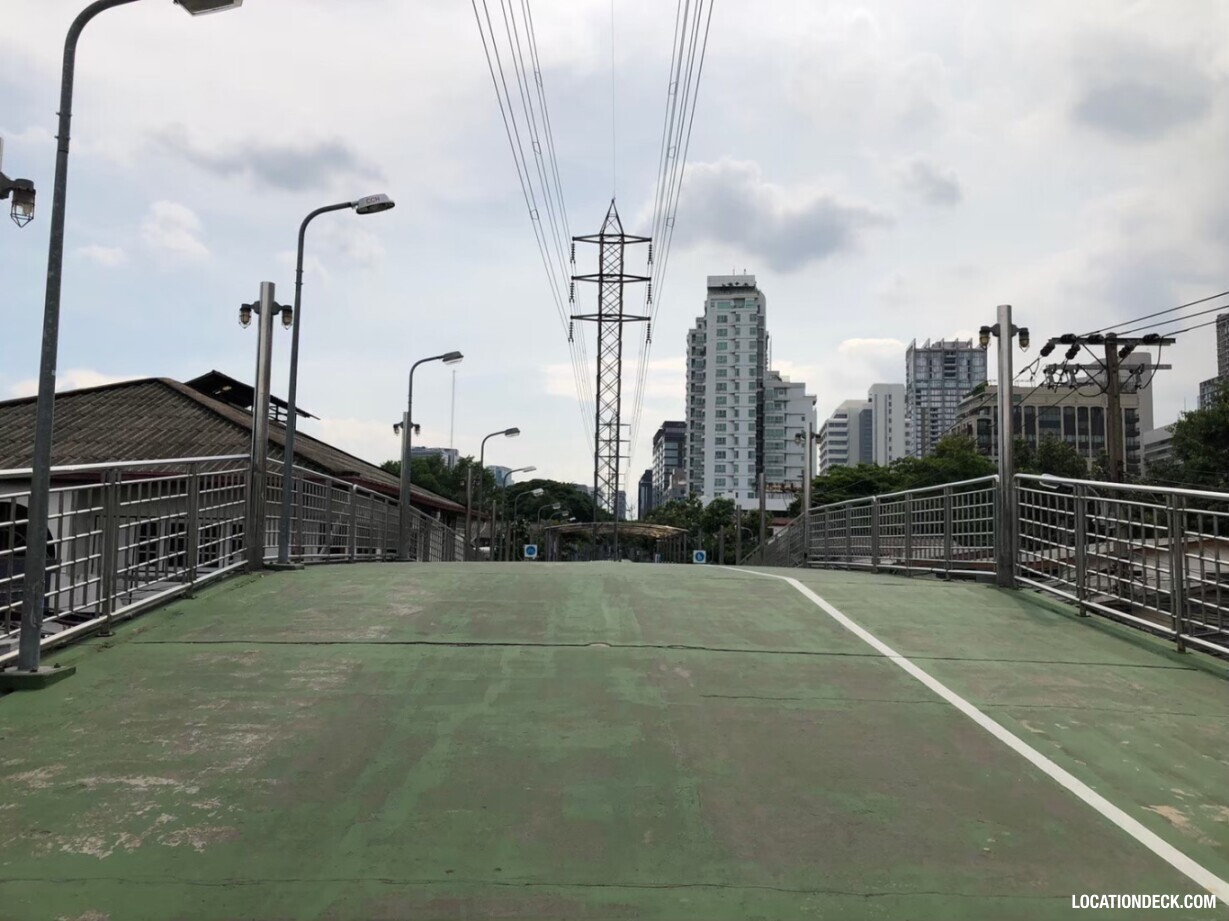 Lumpini Benjakitti Bridge - Bangkok, Thailand Filming Location