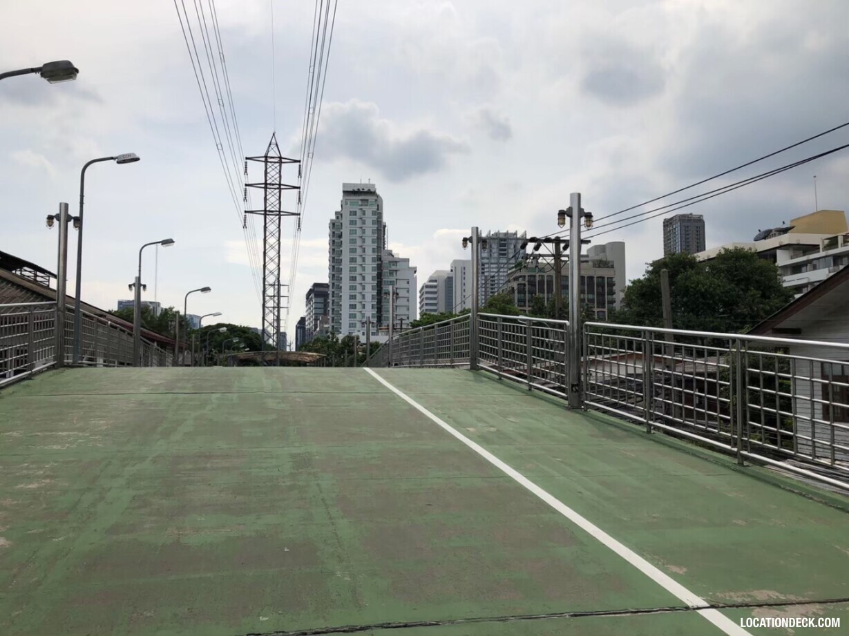 Lumpini Benjakitti Bridge - Bangkok, Thailand Filming Location