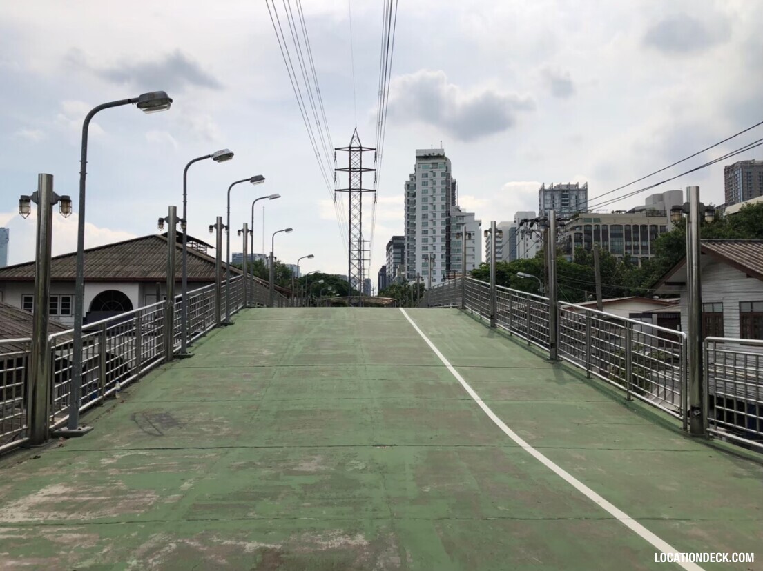 Lumpini Benjakitti Bridge - Bangkok, Thailand Filming Location