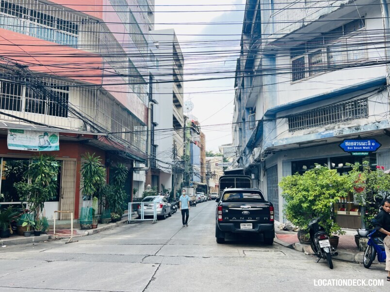 Chalem Ket Soi 4 - Bangkok, Thailand Filming Location