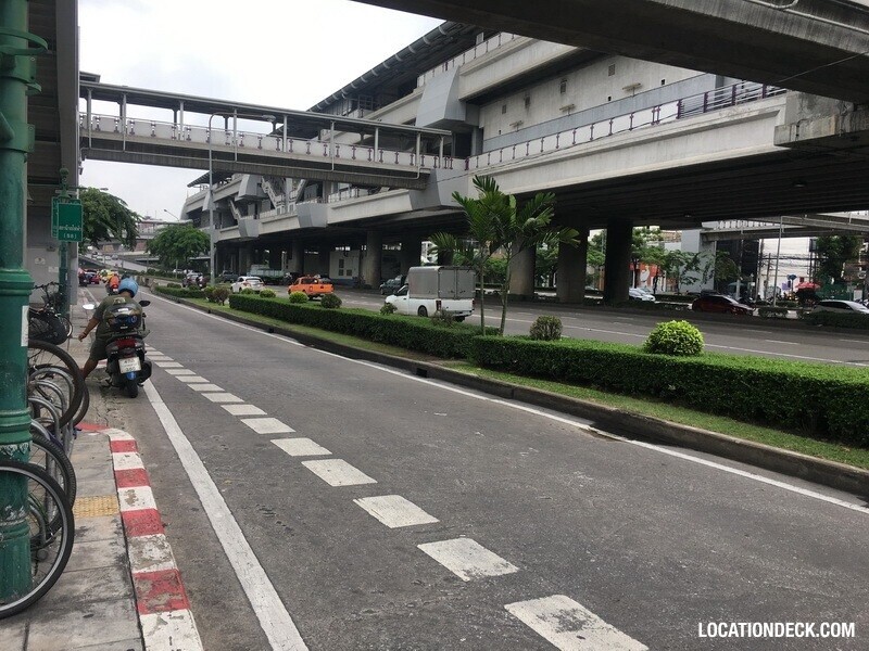 Road Under Thonburi BTS - Bangkok, Thailand Filming Location