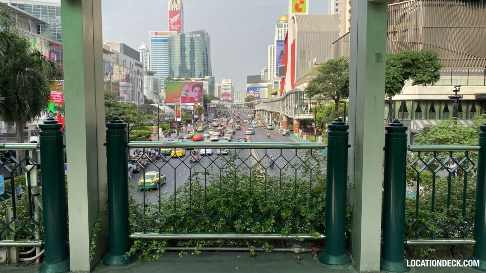 Siam Bridge between CentralWorld and Gaysorn - Bangkok, Thailand Filming Location