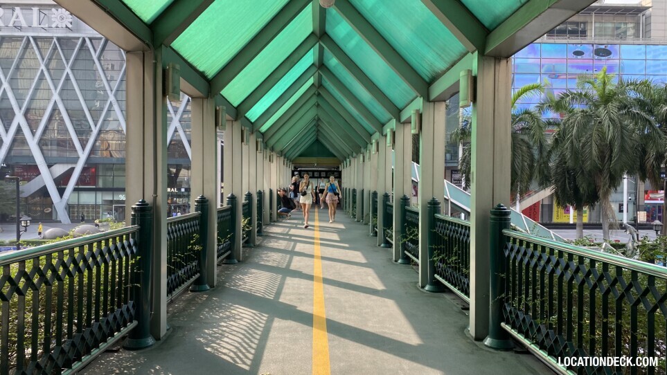 Siam Bridge between CentralWorld and Gaysorn - Bangkok, Thailand Filming Location