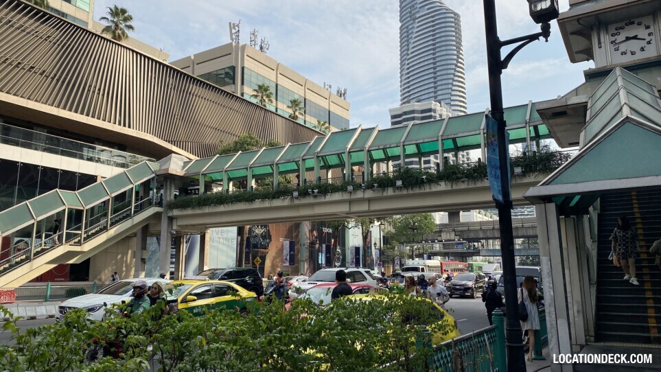 Siam Bridge between CentralWorld and Gaysorn - Bangkok, Thailand Filming Location