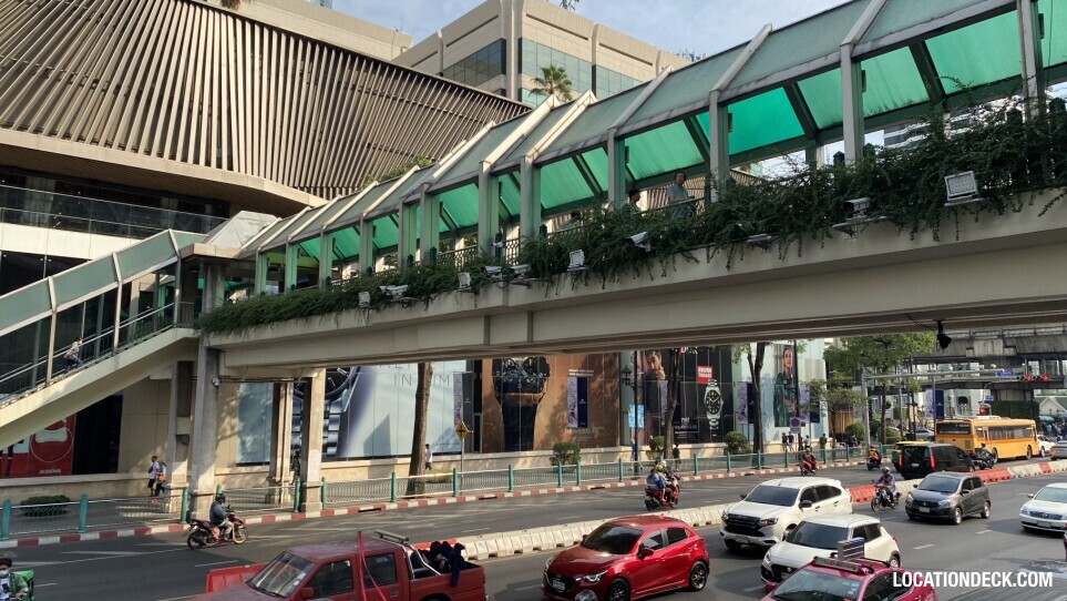 Siam Bridge between CentralWorld and Gaysorn - Bangkok, Thailand Filming Location