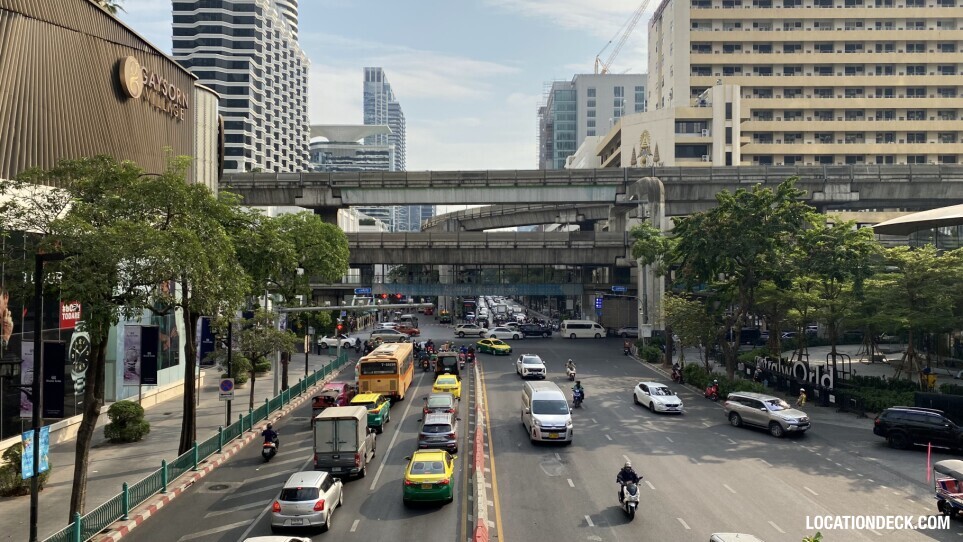 Siam Bridge between CentralWorld and Gaysorn - Bangkok, Thailand Filming Location