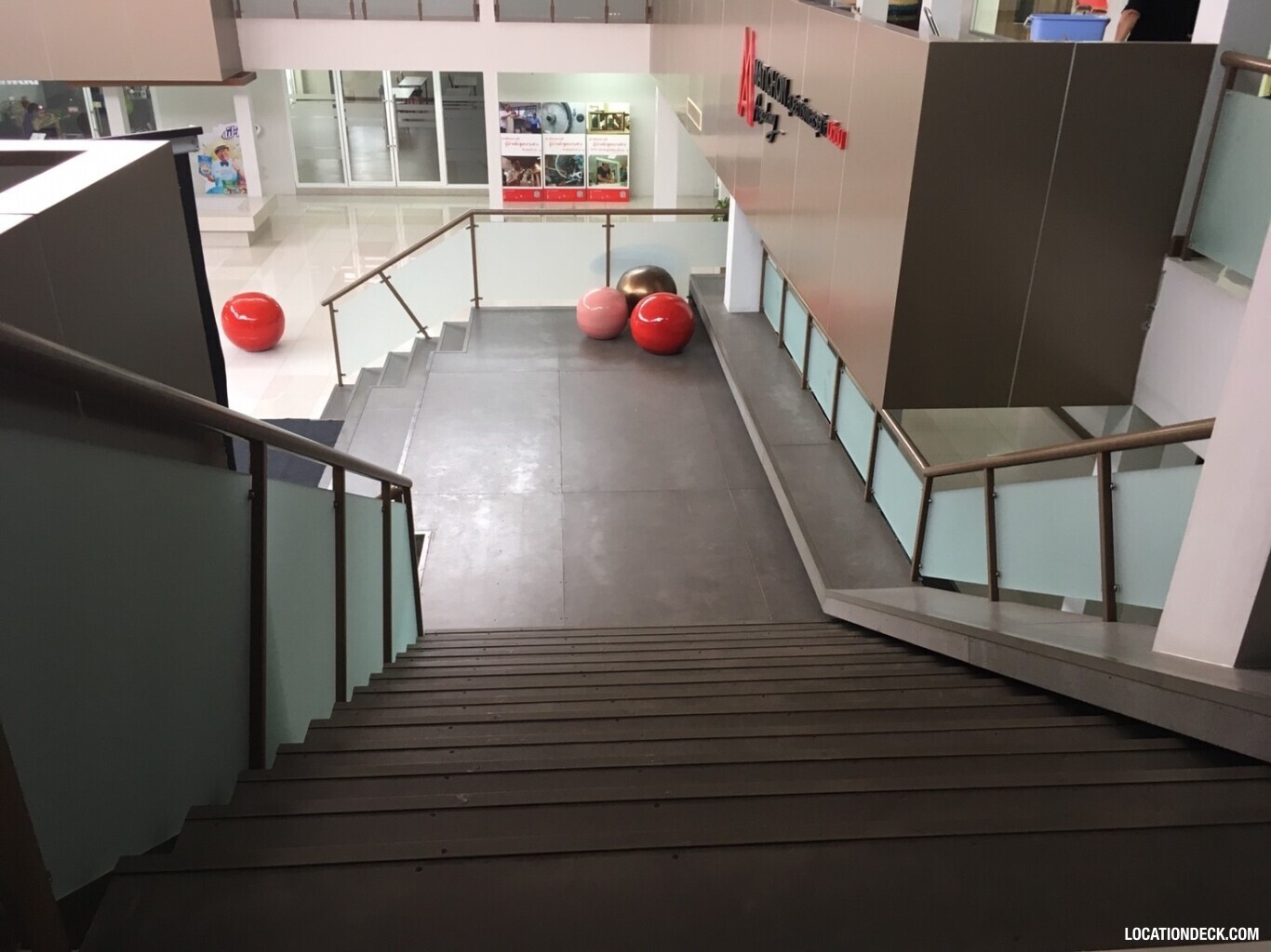 Matichon Commercial Kitchen - Bangkok, Thailand Filming Location