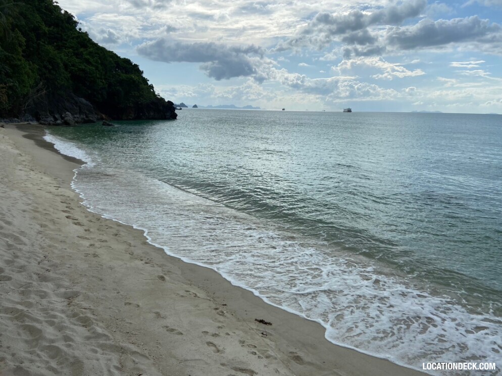 Dhevatara Villa Haineu - Surat Thani, Thailand Filming Location