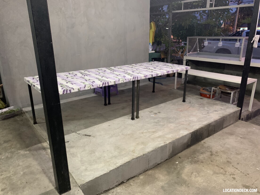 Snake Dish Restaurant - Bangkok, Thailand Filming Location