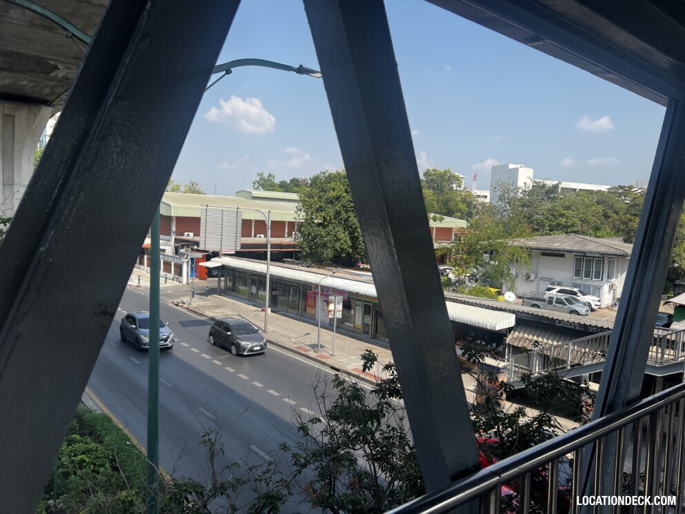 Phaya Thai Ari 1 Bridge - Bangkok, Thailand Filming Location