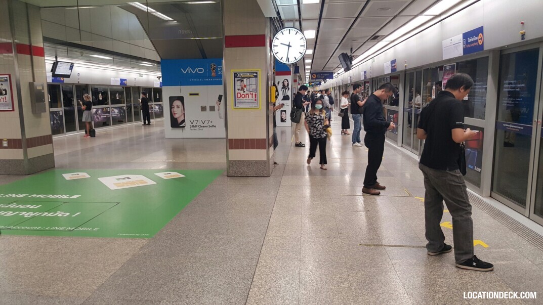 MRT Phra Ram 9 - Bangkok, Thailand Filming Location