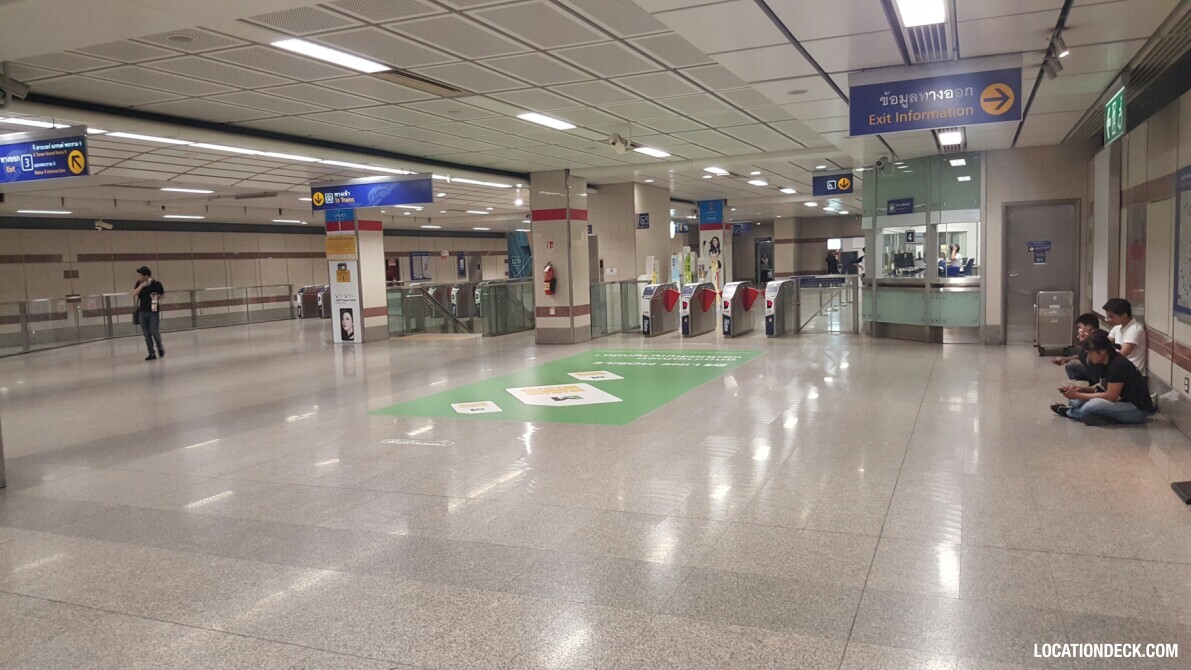 MRT Phra Ram 9 - Bangkok, Thailand Filming Location