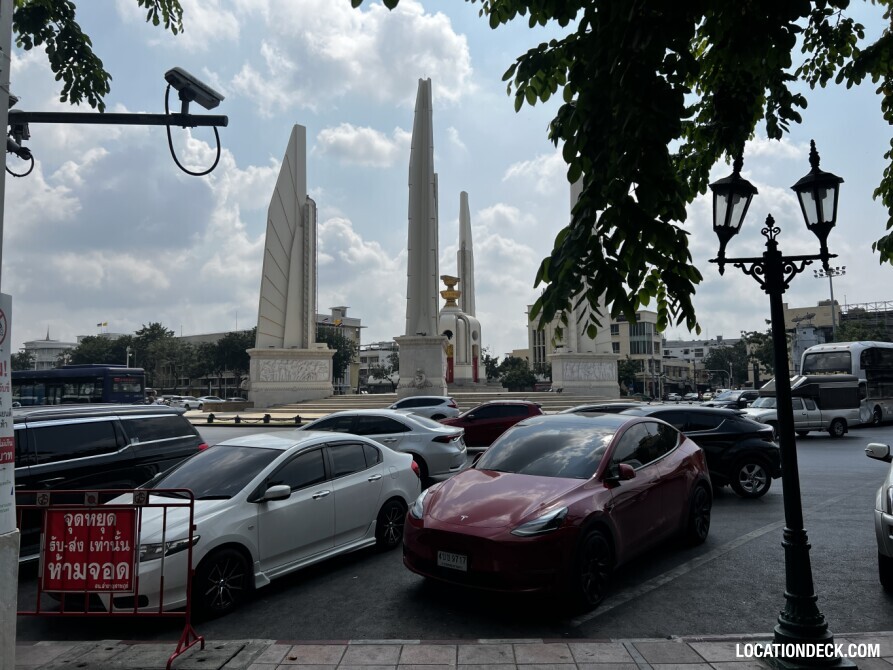 Democracy Monument - Bangkok, Thailand Filming Location