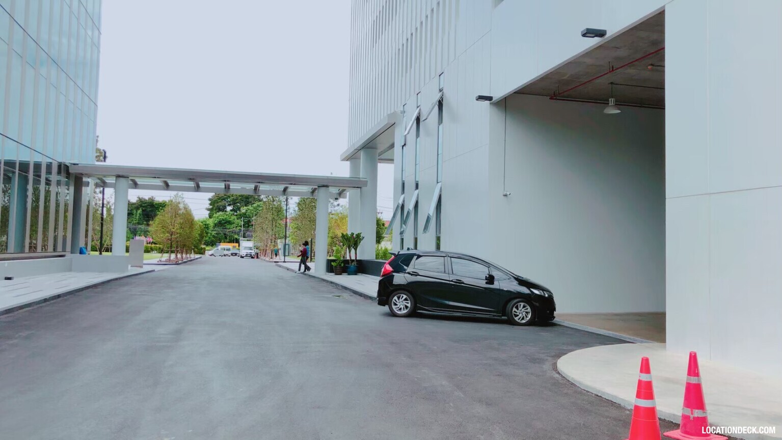 Kaset Nawamin Road - Bangkok, Thailand Filming Location