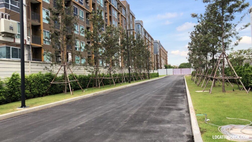 Kaset Nawamin Road - Bangkok, Thailand Filming Location