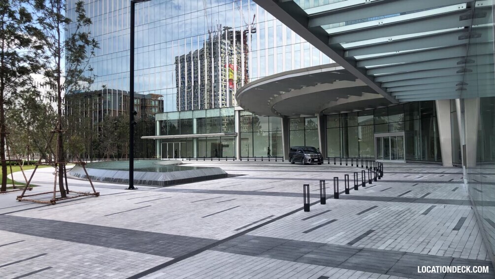 Kaset Nawamin Road - Bangkok, Thailand Filming Location