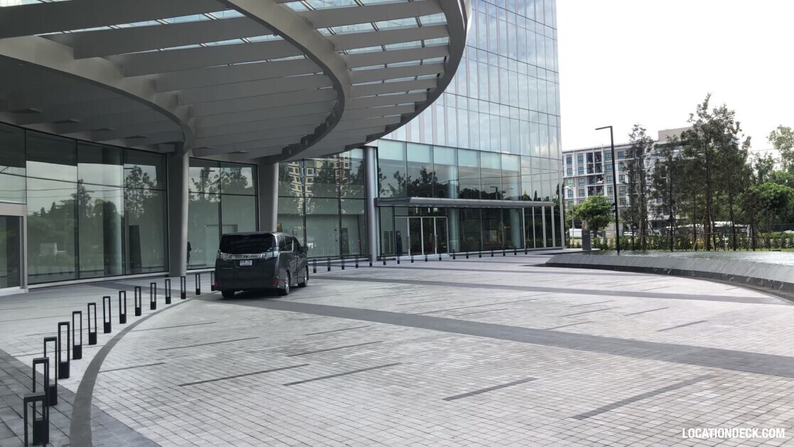 Kaset Nawamin Road - Bangkok, Thailand Filming Location