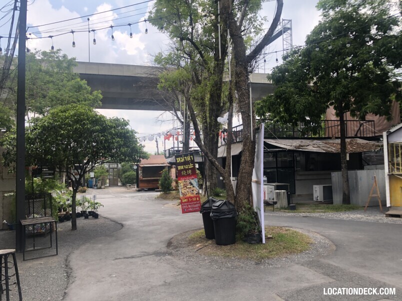 Chang Chui Night Market - Bangkok, Thailand Filming Location