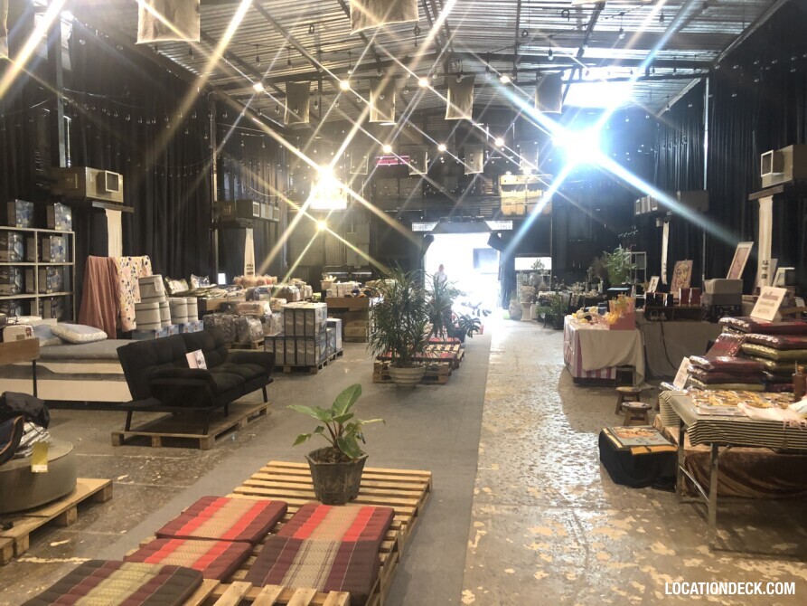 Chang Chui Night Market - Bangkok, Thailand Filming Location