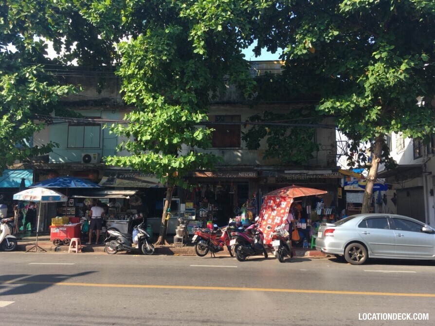 Alleyway in Phra Sumen Road - Bangkok, Thailand Filming Location
