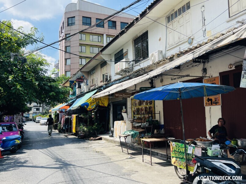 Soi Samsen - Bangkok, Thailand Filming Location