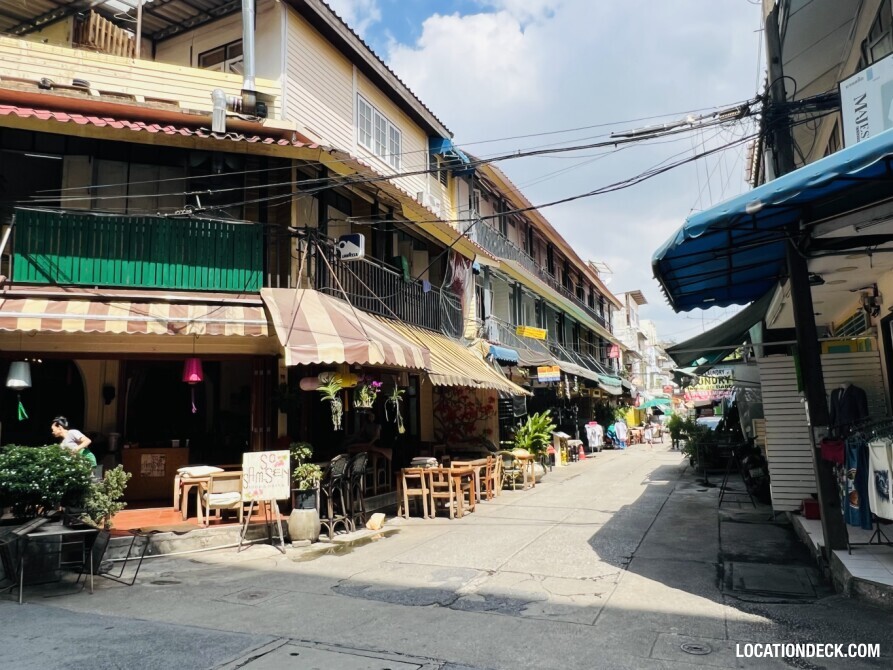 Soi Samsen - Bangkok, Thailand Filming Location