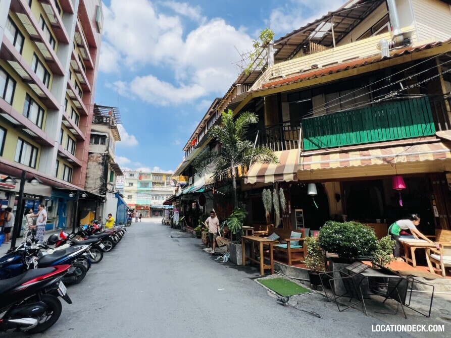Soi Samsen - Bangkok, Thailand Filming Location