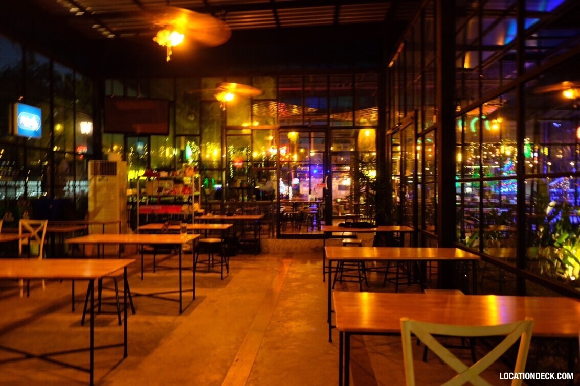 Green Bar & Restaurant - Bangkok, Thailand Filming Location