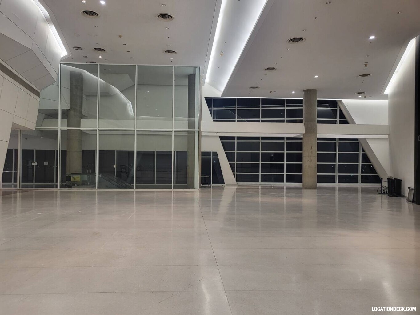 Bangkok University Diamond Halls - Bangkok, Thailand Filming Location