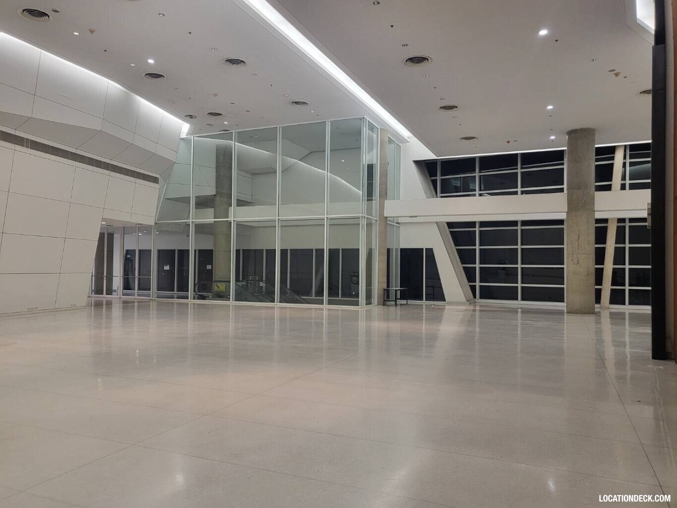 Bangkok University Diamond Halls - Bangkok, Thailand Filming Location