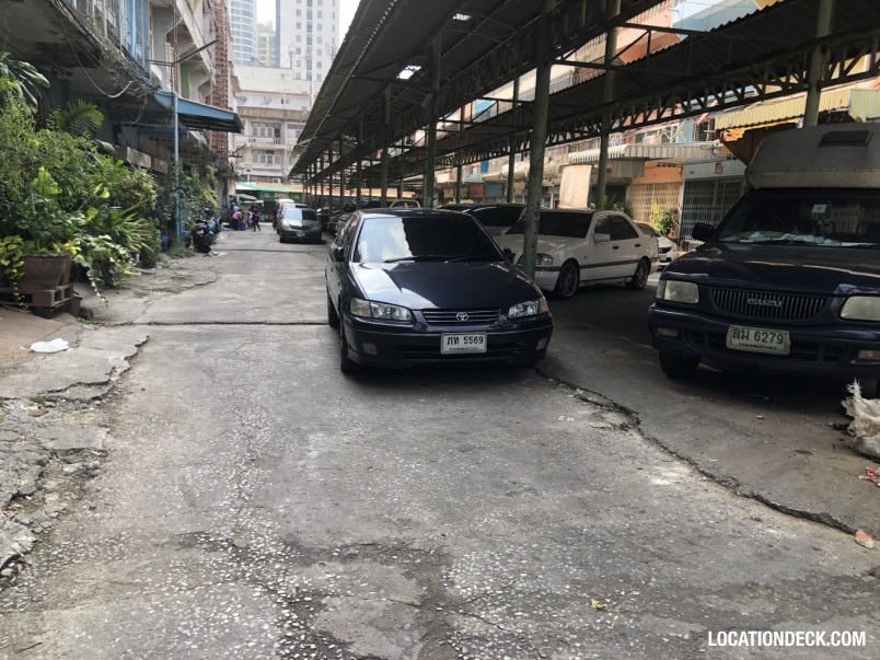 Phra Khanong Market - Bangkok, Thailand Filming Location
