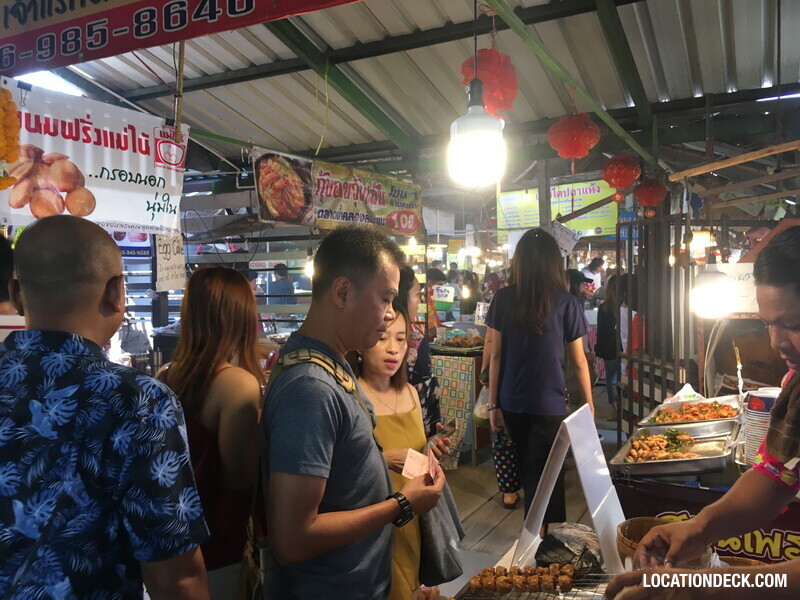Klong Lad Mayom Floating Market - Bangkok, Thailand Filming Location