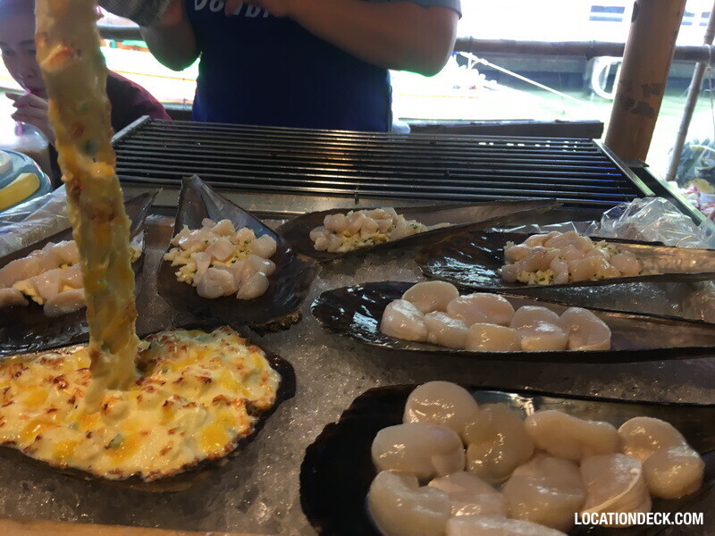 Klong Lad Mayom Floating Market - Bangkok, Thailand Filming Location