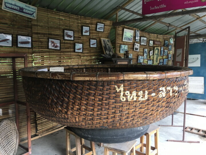 Klong Lad Mayom Floating Market - Bangkok, Thailand Filming Location