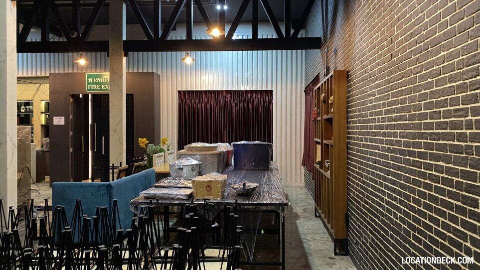 Red Hot Moon Bar - Pathum Thani, Thailand Filming Location