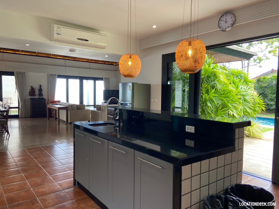 Hibiscus Villa - Surat Thani, Thailand Filming Location