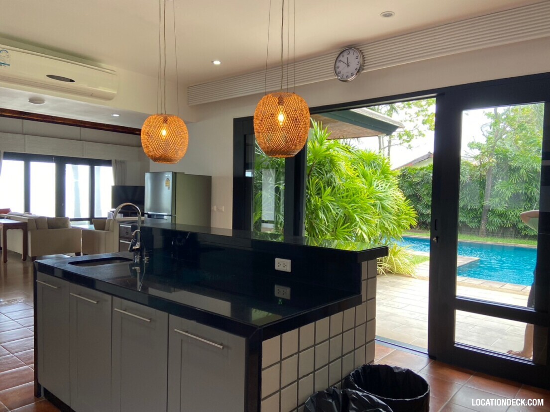 Hibiscus Villa - Surat Thani, Thailand Filming Location