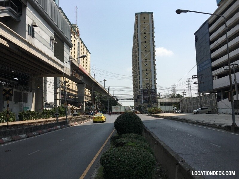 Road Next to Hua Mak ARL - Bangkok, Thailand Filming Location