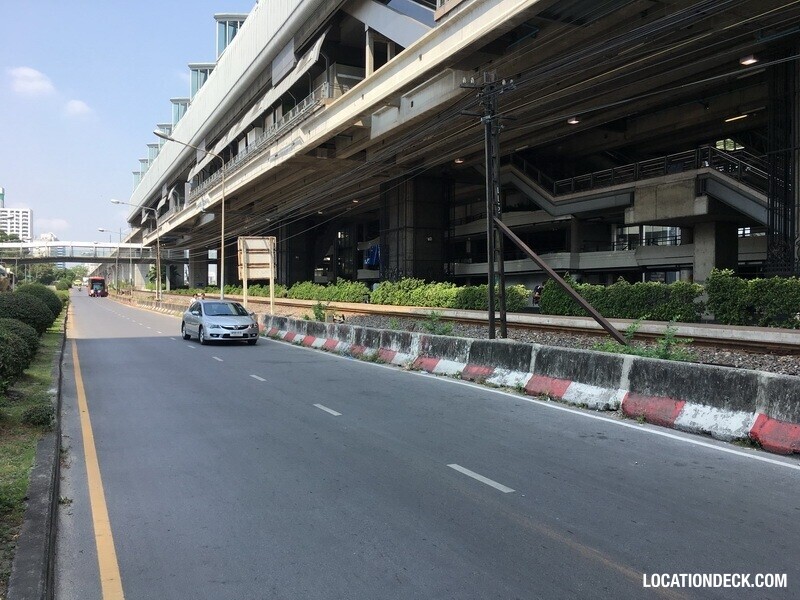 Road Next to Hua Mak ARL - Bangkok, Thailand Filming Location