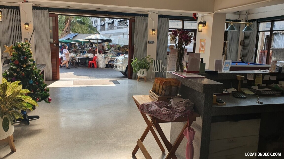 Deep Sleep Hostel and Bar - Bangkok, Thailand Filming Location