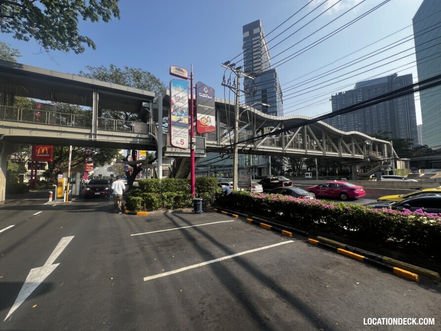 Ratchayothin Bridge - Bangkok, Thailand Filming Location