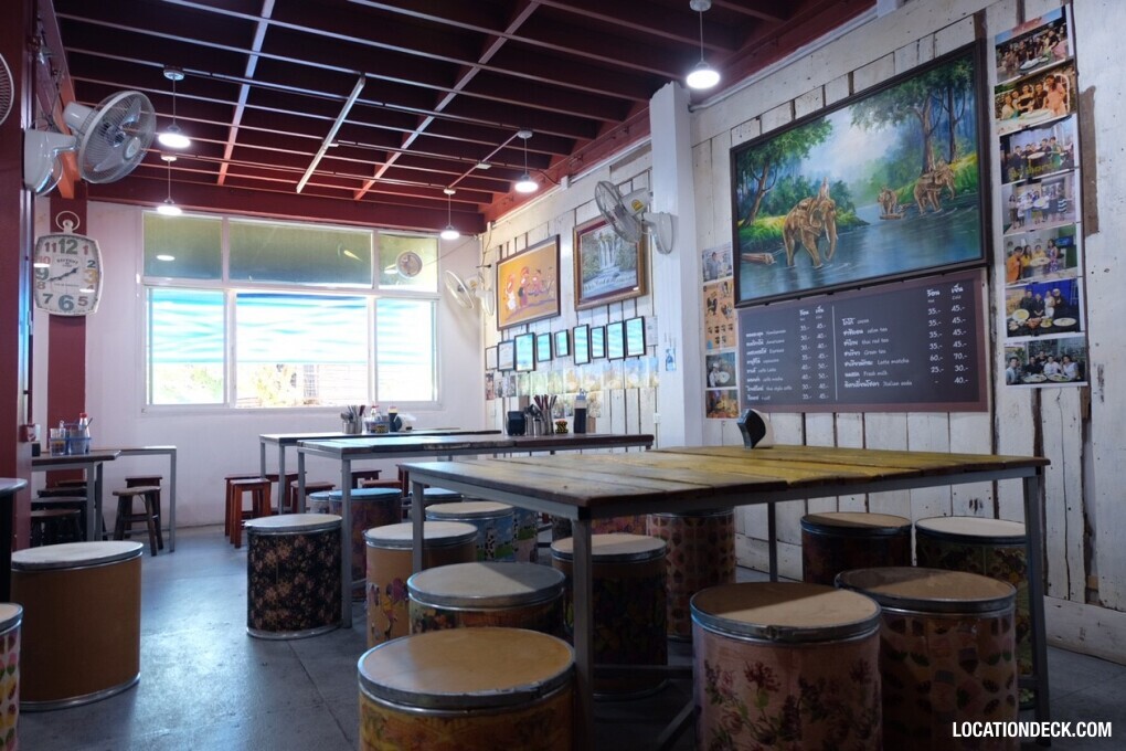 Sri Lueng Pochana Chicken Rice - Bangkok, Thailand Filming Location