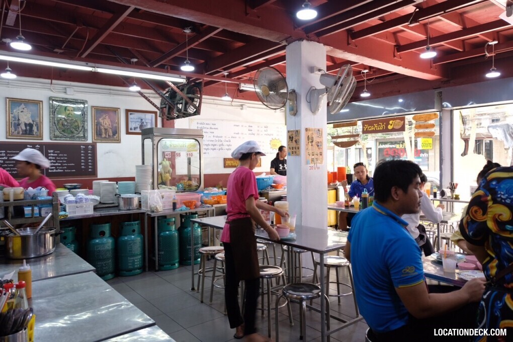 Sri Lueng Pochana Chicken Rice - Bangkok, Thailand Filming Location