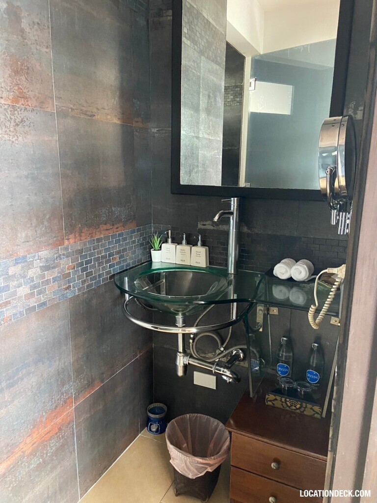 BAAN VIEW TALAY - Surat Thani, Thailand Filming Location