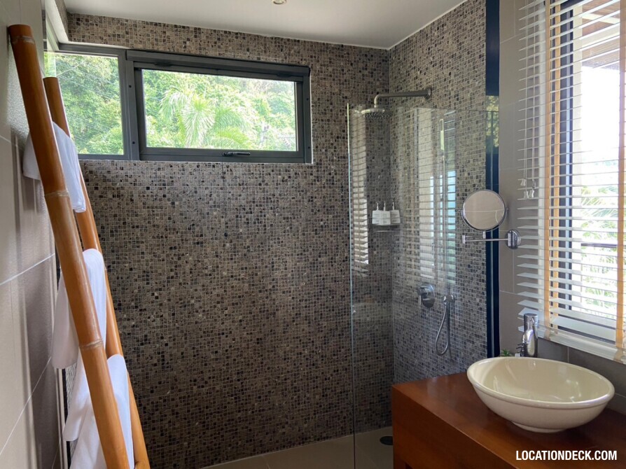 BAAN VIEW TALAY - Surat Thani, Thailand Filming Location